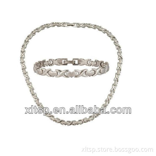 XLT-TT110 Fashion Heart Stainless Steel Jewelry Sets